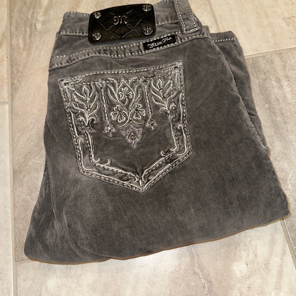 BUNDLE Miss Me Jeans Size 27 - Picture 2 of 7